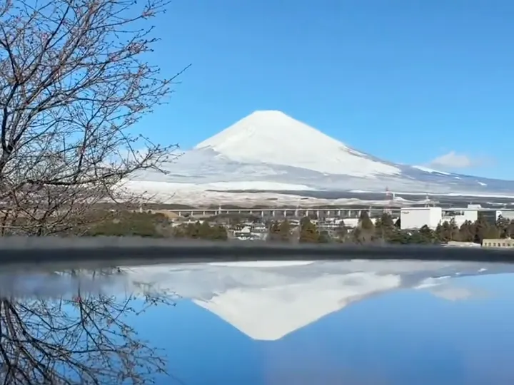 富士山 作品封面